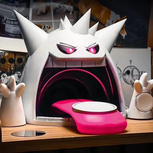 Gigantamax Gengar Wireless Charger